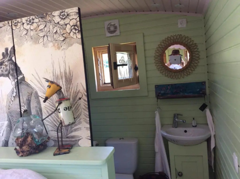 Roulotte de luxe vue mer 180° ,et un ha de verdure