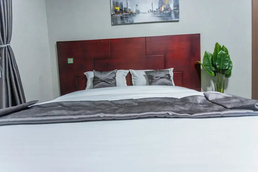 The Den Soroti White