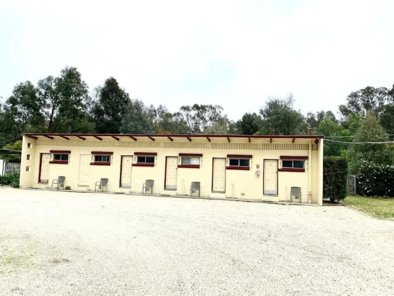 Auto Lodge Motor Inn