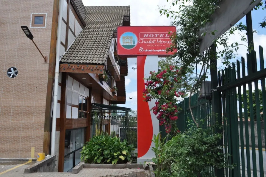 Hotel Chalet Monet - Granja Vianna