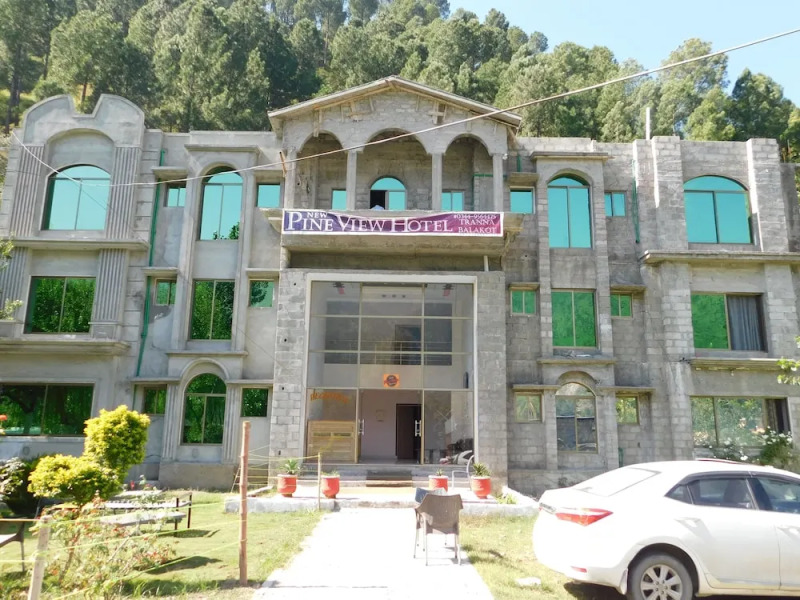 Pine View hotel and Restaurant