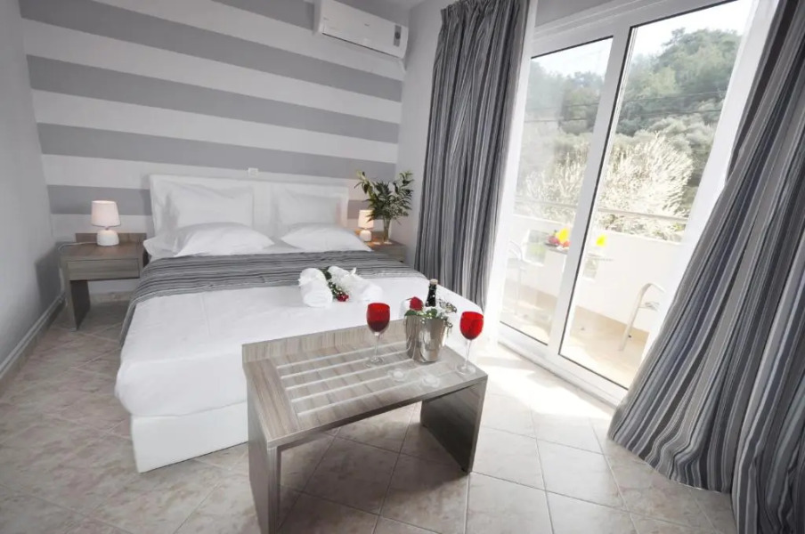 Green View Apartments