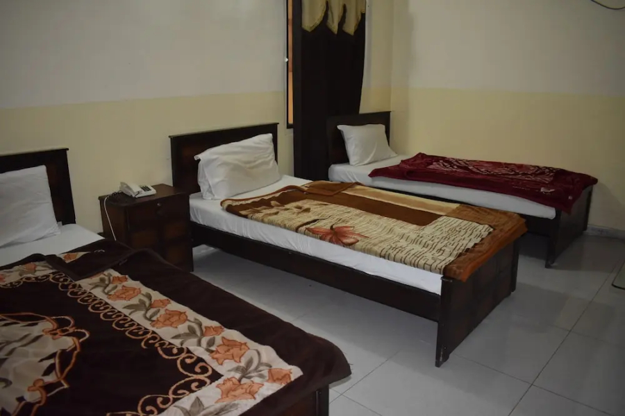 Hotel Khursheed Palace Faizabad