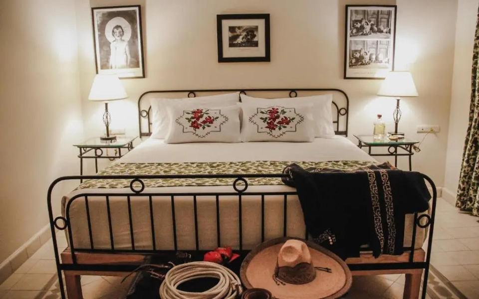 Grand Casa Naranjos, Hospedaje Alteño