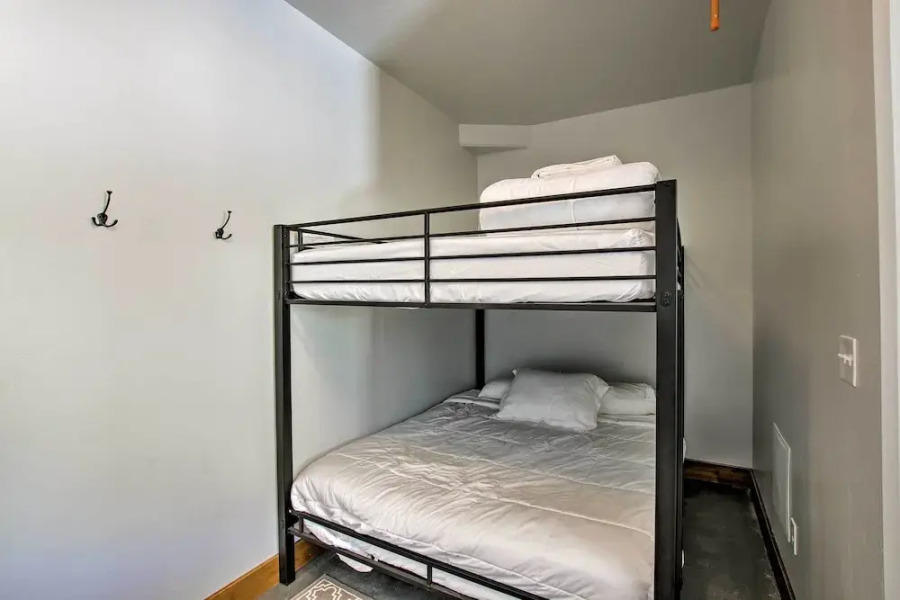 Lava Hot Springs Studio 4-min Walk to Pools!