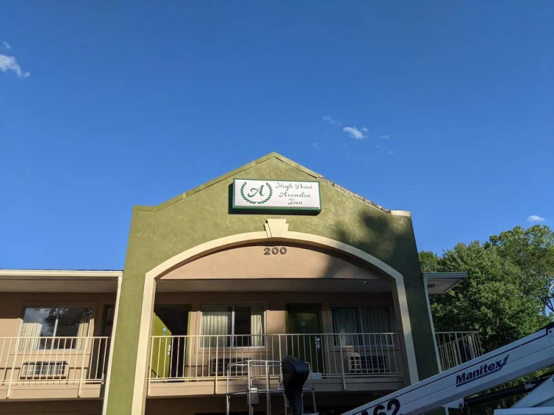 High Point Arcadia Inn