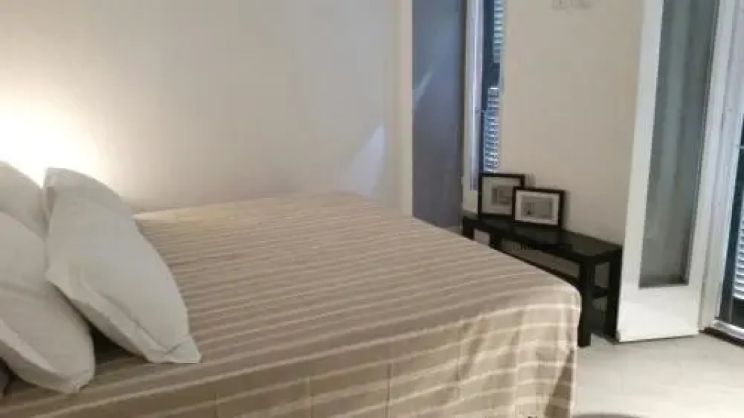 MB Sisters Glam Rooms