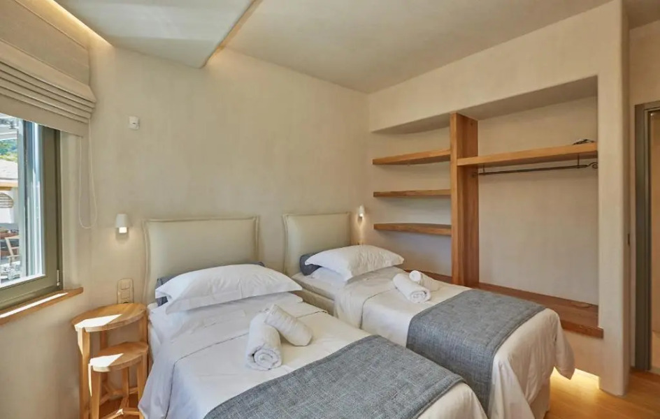 Sunrise Garden Hills