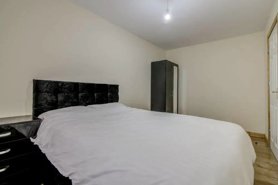 2 Bed, Luxury Apt4 Throstles