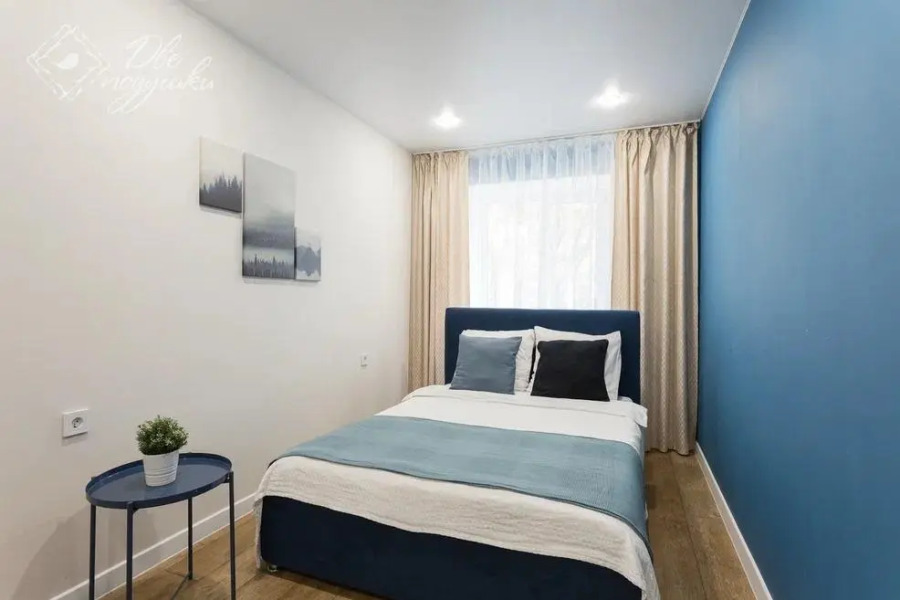 Две подушки на ул. Мальцева, д. 28