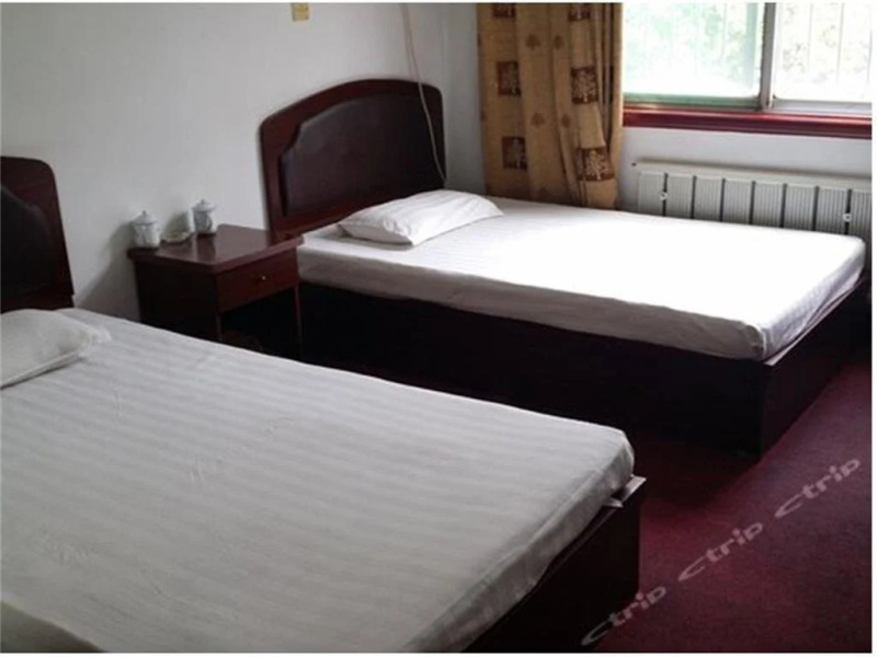 Qingzhou Fengxiang Inn