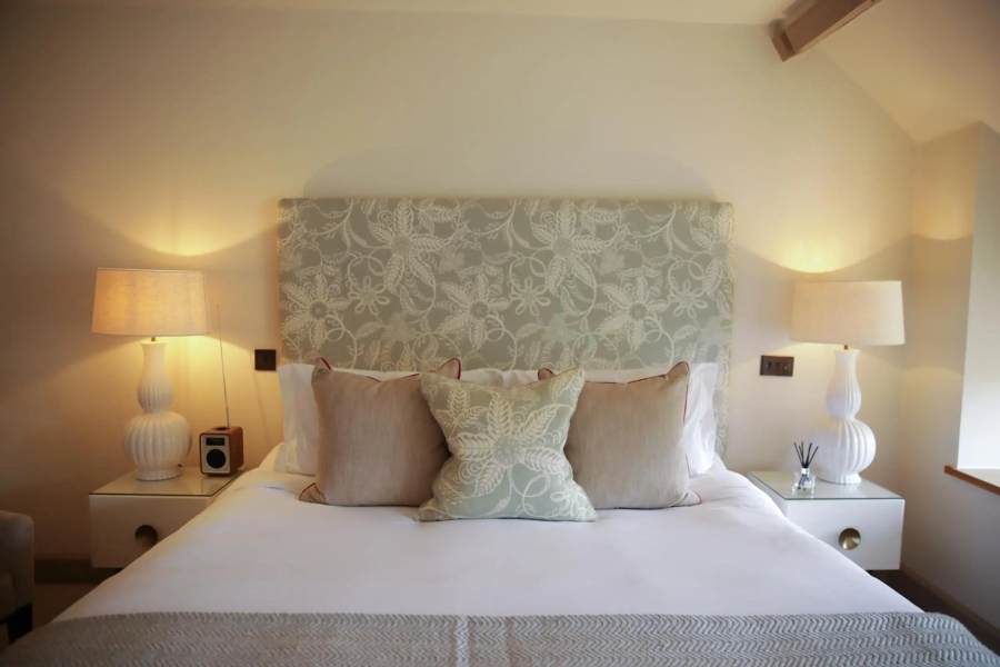 Dormy House
