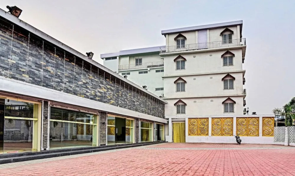 Treebo Trip Mittal Gardens