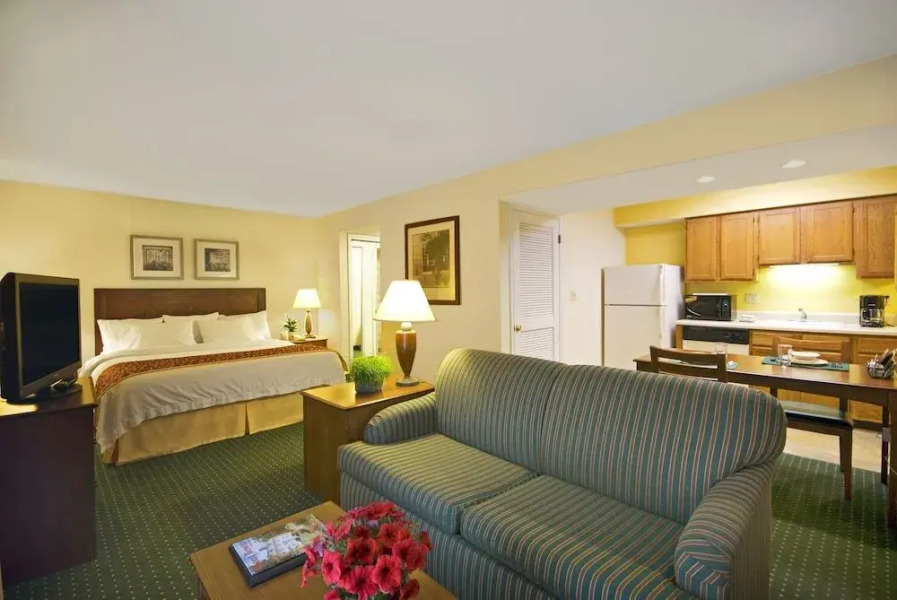 Hawthorn Suites by Wyndham Merrimack/Nashua Area