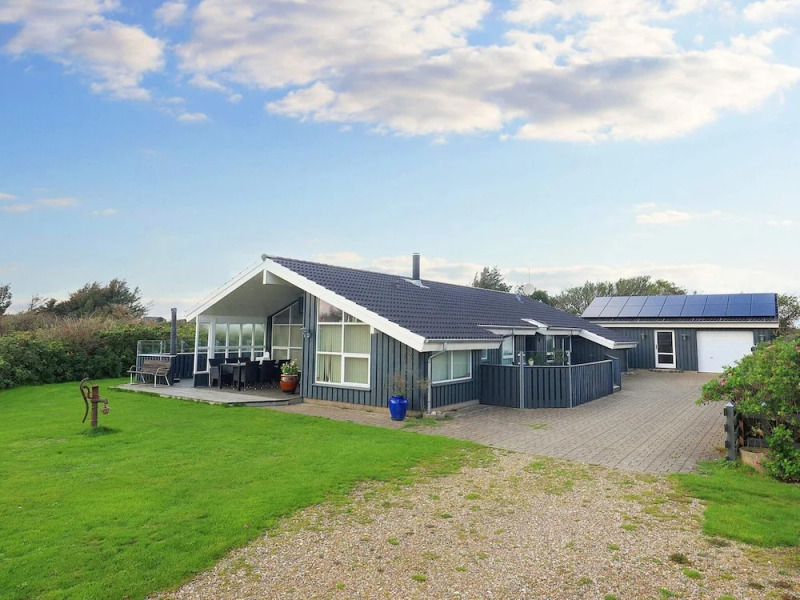 8 Person Holiday Home in Lokken-by Traum