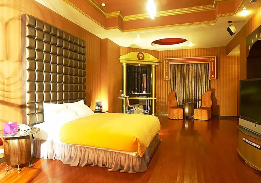 Royal Group Motel Nan Tse Branch