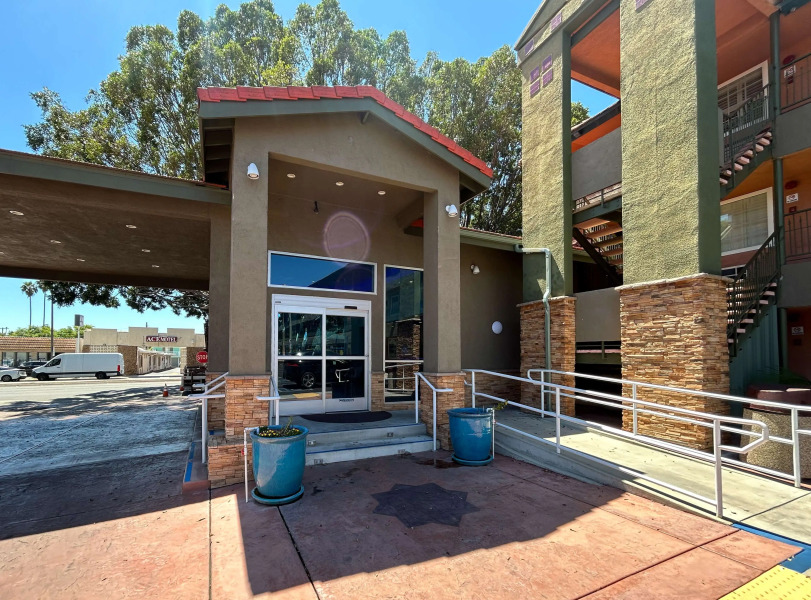 Motel 6 Pasadena, CA – Old Town Pasadena Area