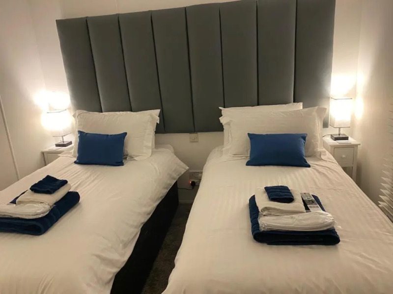 Loxley's Devon Lodge