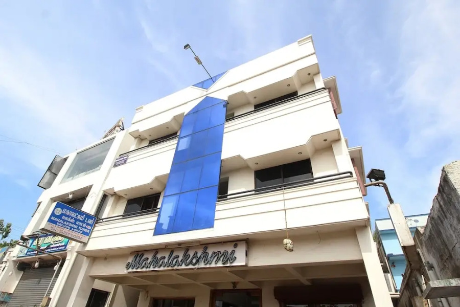 OYO 40499 Mahalakshmi Tower