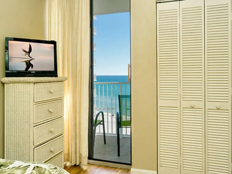 Dunes of Panama C607 450566 by RedAwning