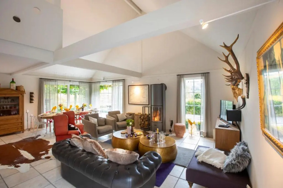 Les Avernas En Haut Romantic Getaway