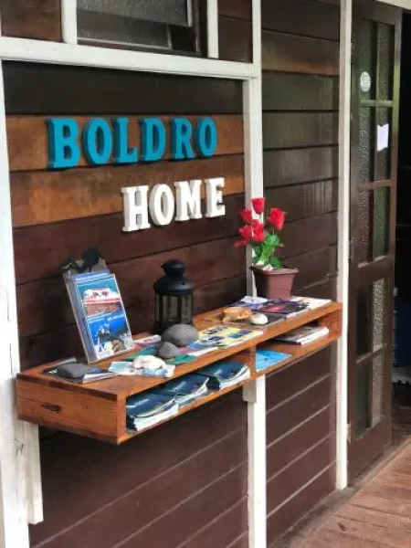 Casas Noronha Boldró Home