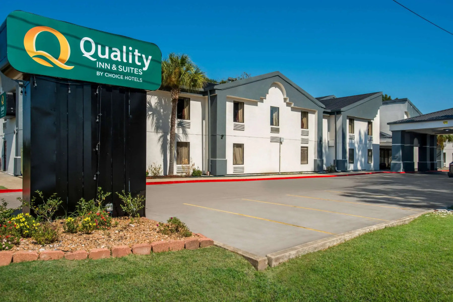 Quality Inn & Suites Lafayette