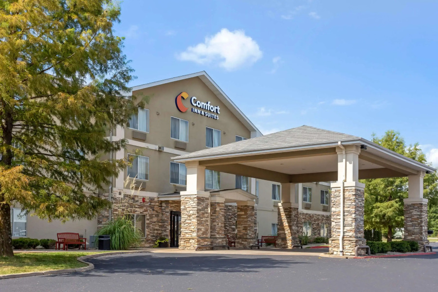 Comfort Inn & Suites Pittsburg KS