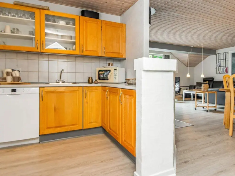 10 Person Holiday Home in Henne