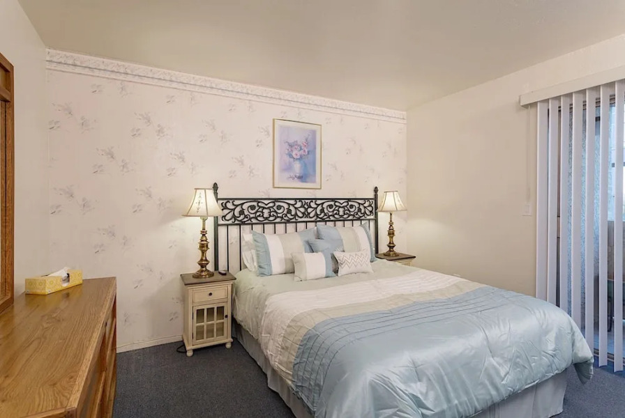 Surprise Escape 2 BR by Casago