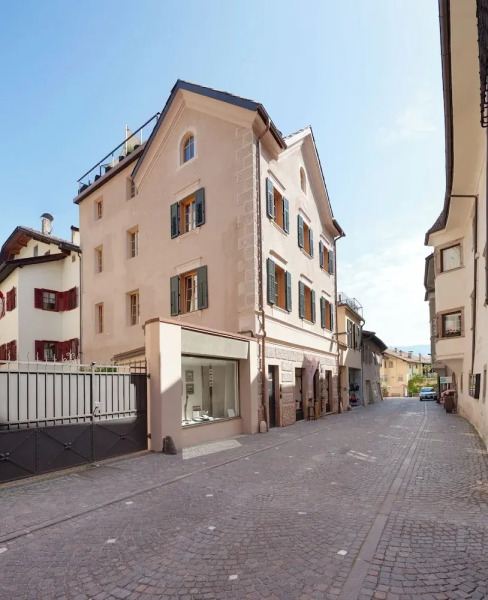 Goldengel Suiten im Herzen von Kaltern