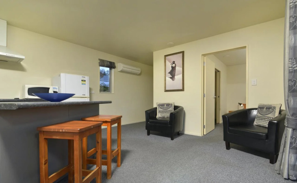 Tombstone Motel, Lodge & Backpackers