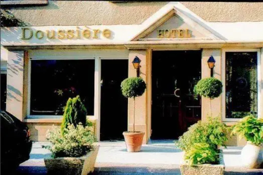 Hôtel Doussière et Restaurant l'Alicanta