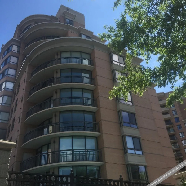 Instrata Pentagon City