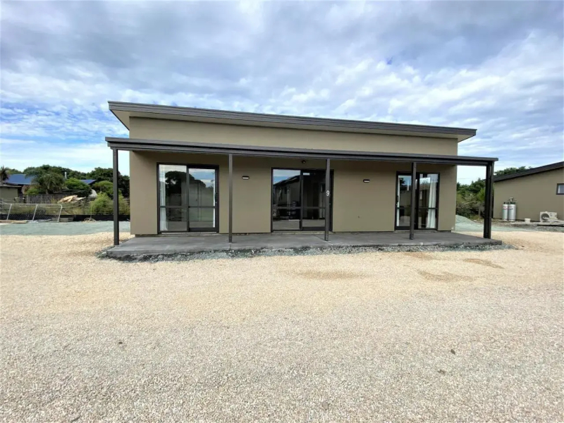 Country Retreats on Ranzau 8