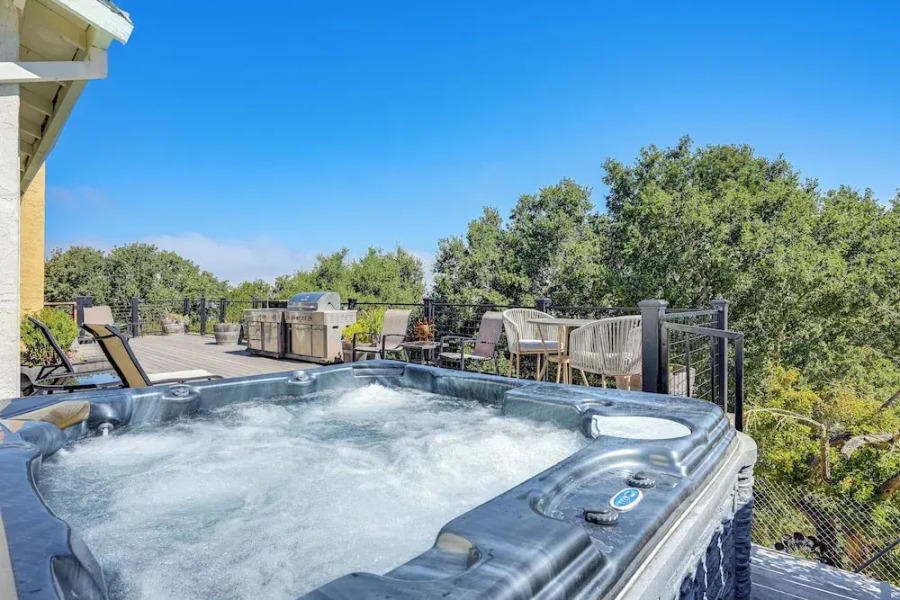 Vallejo Home w/ Spacious Deck, Hot Tub & Views
