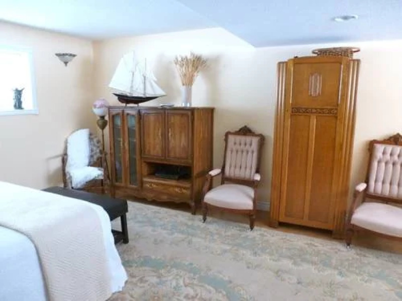 Antiques and Gardens