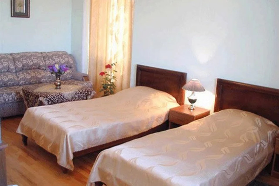 Heghnar Hotel Stepanakert