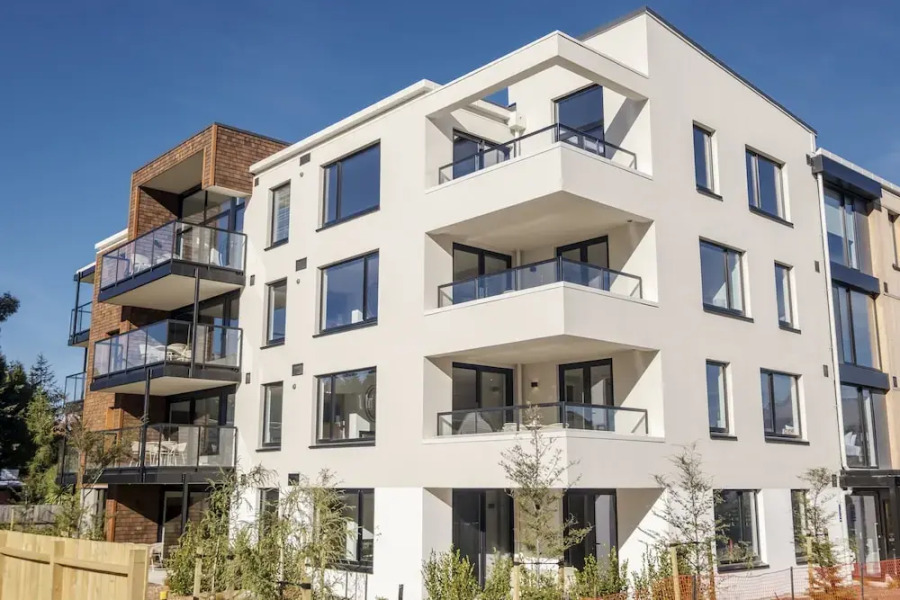 Coroshot - Apartment 10 @ la Residence du Parc