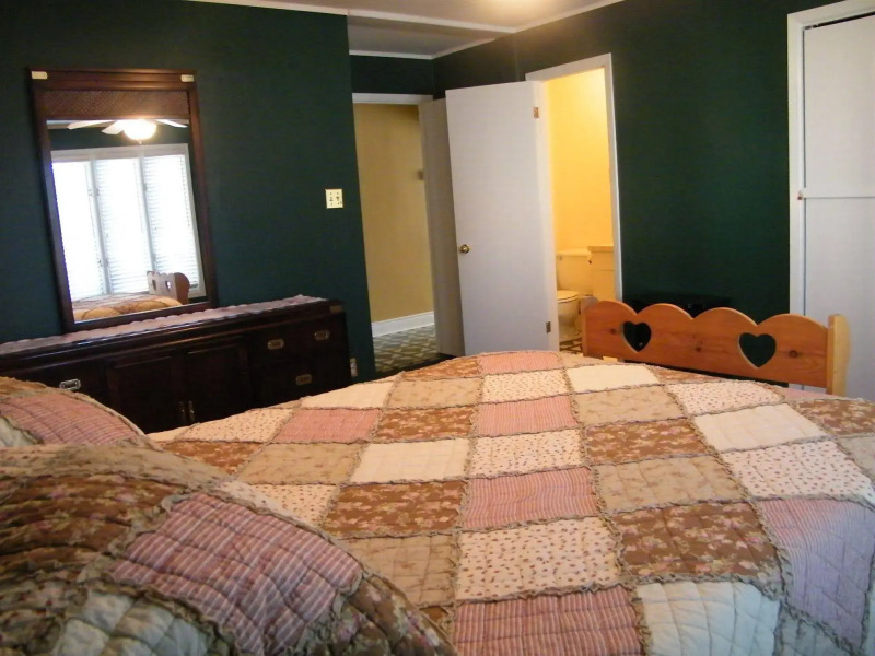 1000 Island Condo Getaway