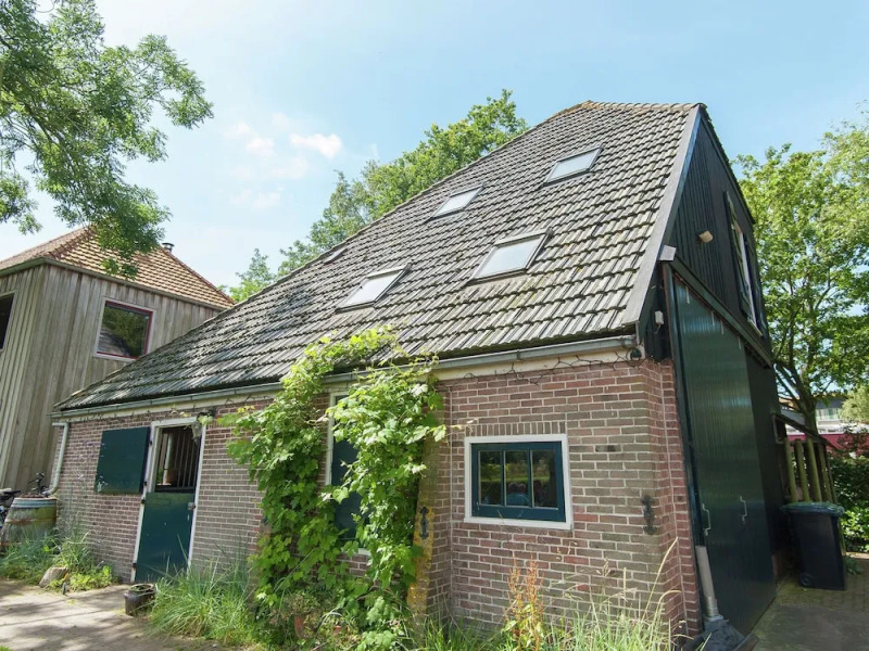 Lively Cabin near Forest in Bergen