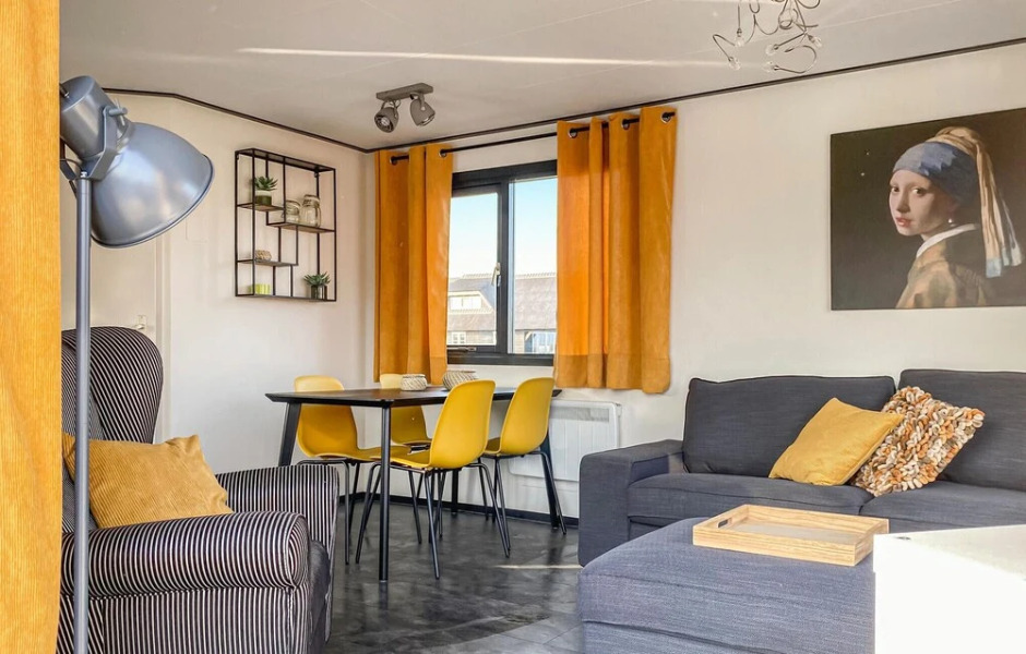 Nice Home in Breukelen With 2 Bedrooms and Wifi