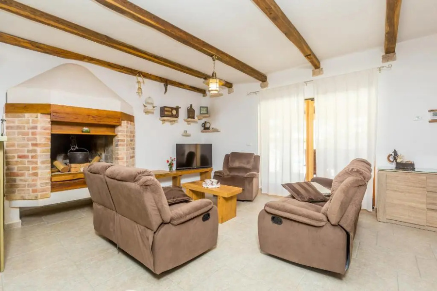 Holiday house Hojevica - Kras, Krk