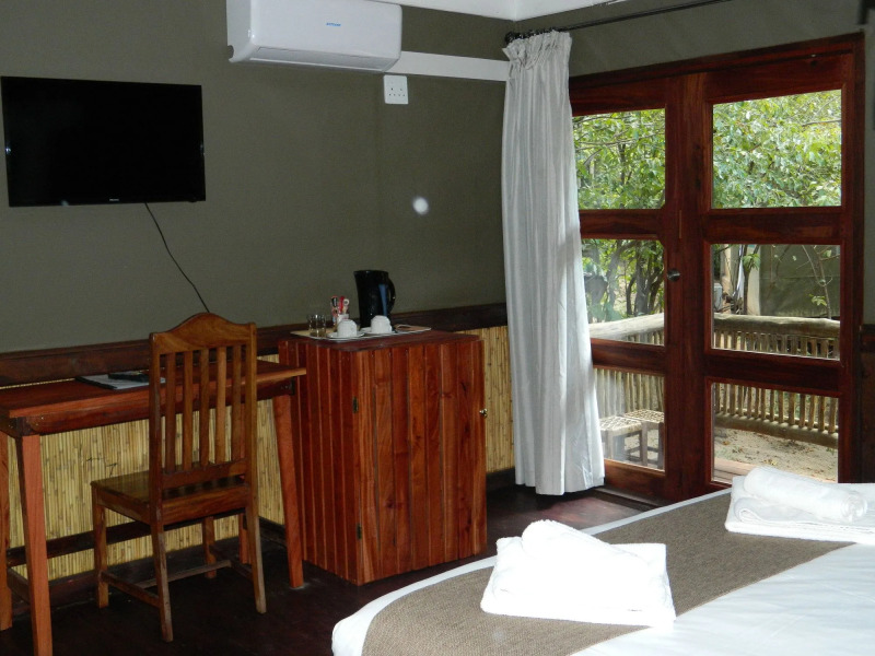 Kwalape Safari Lodge