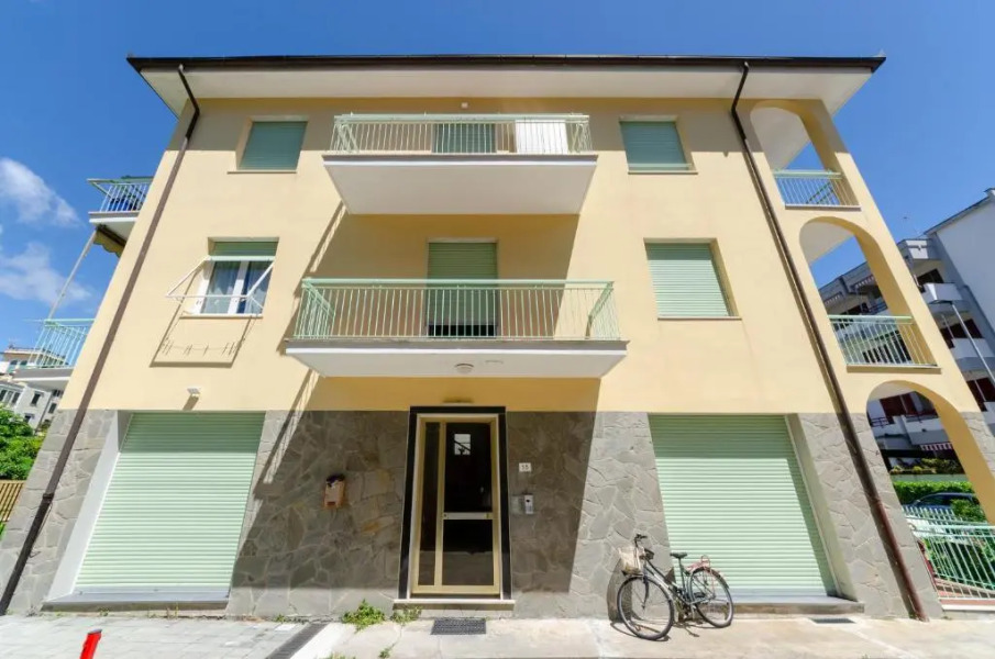 JOIVY Apt For 4, Near Centre, Beach And Train Station