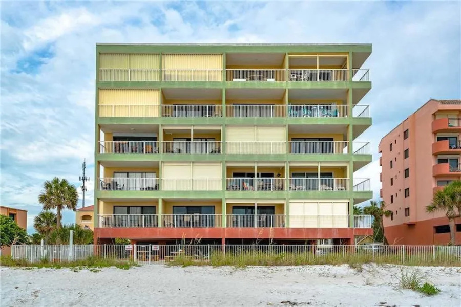 Pointe Condo 201 - Two Bedroom Condo