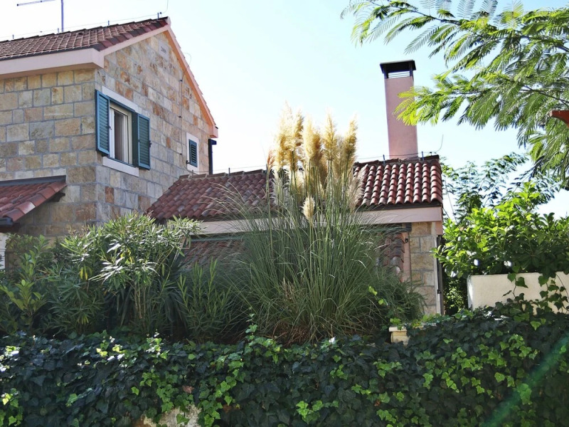 Picturesque Holiday Home in Bra? With Swimming Pool