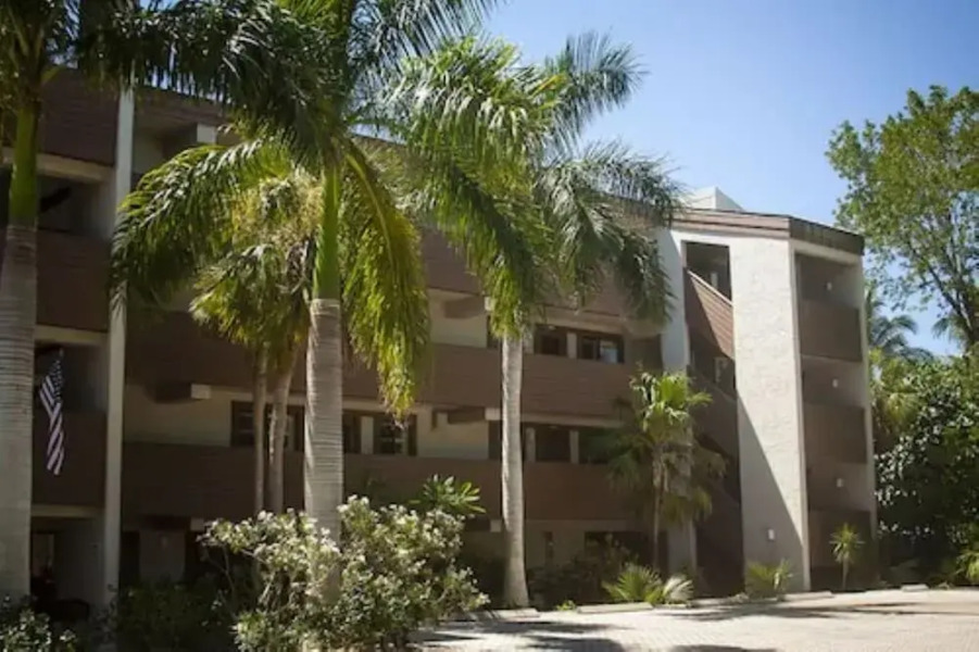 Pelicans Roost Gulf Front Condos