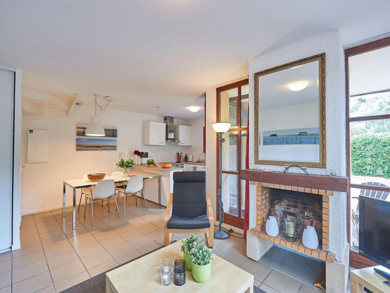 Luxurious detached villa with beautiful garden on castle estate