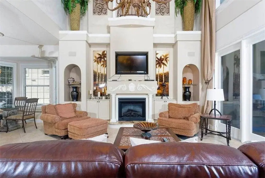 Blue Heron 4 Br home by RedAwning